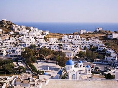  Την Ίο προτείνει για ταξίδι η μεγαλύτερ...