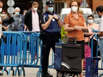 Ισπανία-κορωνοϊός: 3.715 νέα κρούσματα, ...