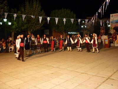 Στην Κέρτεζη ο Χορευτικός Όμιλος Καμαρών