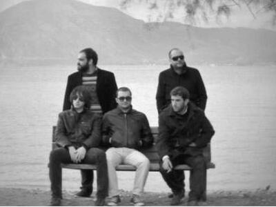 Οι «Playground Noise» μαζί με τους «Moto...