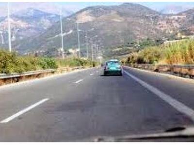 Πατρών Πύργου: Σπείρες κλέβουν καλώδια η...