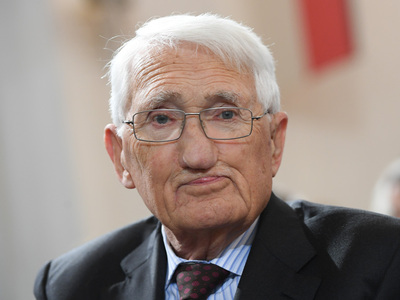 Πέθανε σε ηλικία 96 ετών ο φιλόσοφος Γιο...