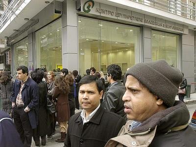 Οι άγριες νύχτες της Πάτρας: Νέες μαχαιρ...