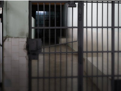 Φυλακές Θηβών: 19χρονη κατήγγειλε ότι 3 ...