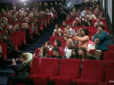 "Χαμός" για μια φωτογραφία