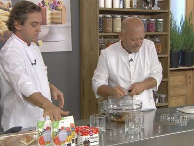 Ο Στέλιος Παρλιάρος δημιουργεί με Super ...