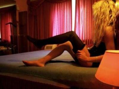 Ρέθυμνο: Έταξε γάμο σε 22χρονη και την έ...