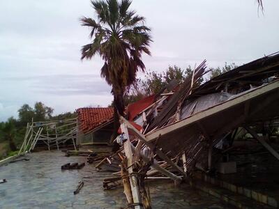 Ακραία καιρικά φαινόμενα «χτυπούν» ξανά ...