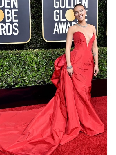 Σκάρλετ Γιοχάνσον με Vera Wang