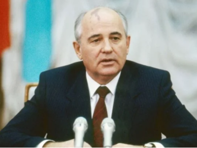 Βουγιουκλάκη –Γκορμπατσόφ: Σπάνια φωτογρ...