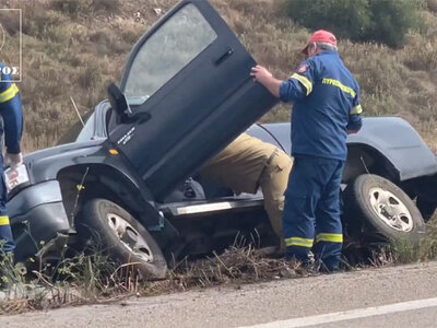 Αμφιλοχία: Τροχαίο ατύχημα με ανατροπή α...