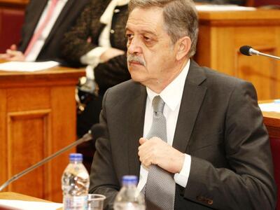 Μαθητές κατά Κουκουλόπουλου - ΔΕΙΤΕ ΤΟ ΒΙΝΤΕΟ 