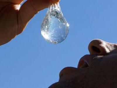 Αν δεν ξεδιψάτε με ένα μπουκάλι νερό, τώ...