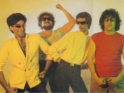 Οι 2002 GR στο Disco Room την Πέμπτη το βράδυ