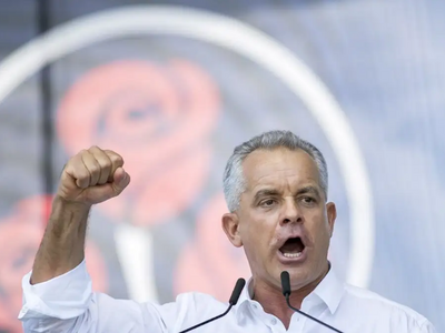 Ποιος είναι ο Βλαντιμίρ Πλαχοτνιούκ ο Μο...