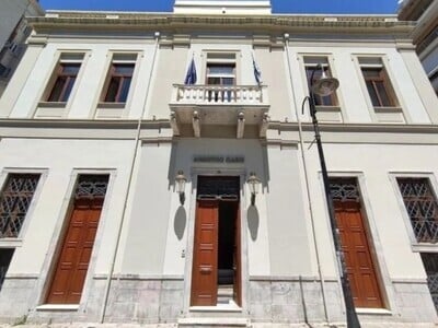 Όλα έτοιμα για το Χριστουγεννιάτικο κοντ...