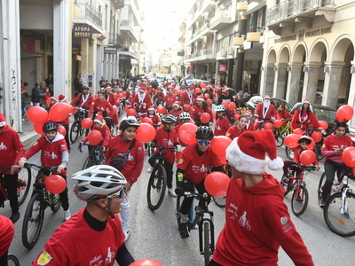 Patras Santa Bike: Αη Βασίλης σε δυο ρόδες! 
