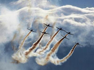 Τραγωδία σε αεροπορική επίδειξη - ΔΕΙΤΕ ΤΟ ΒΙΝΤΕΟ