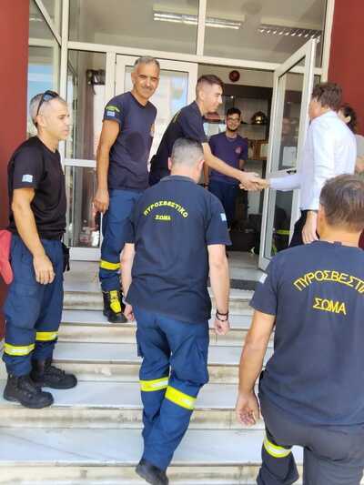 Αχαΐα: Ο Νίκος Παπανδρέου στις πυρόπληκτες περιοχές - «Η προστασία του περιβάλλοντος είναι πατριωτισμός»