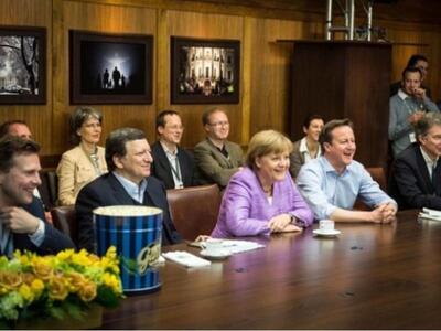 Οι αντιδράσεις Μέρκελ και Κάμερον στον τ...