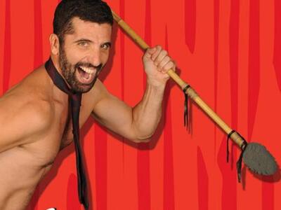 Έρχεται με τον επιτυχημένο θεατρικό μονό...