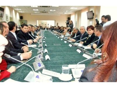 Χωρίς Συμπαραστάτη ο Δήμος Πατρέων-Κανέν...