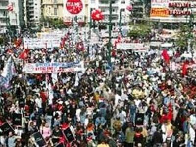 ΠΑΜΕ: Εκδηλώσεις για την Πρωτομαγιά σε Ε...