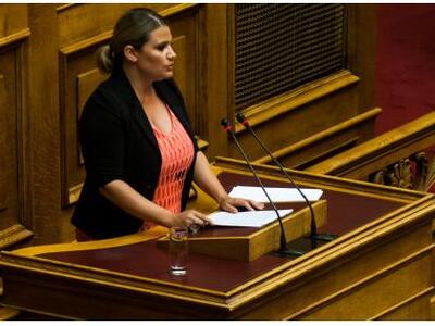 Νίκη Φούντα: Η θαλάσσια μόλυνση στην Πάλ...