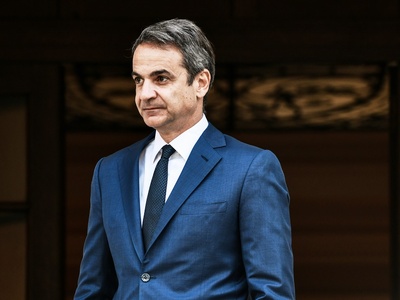 Το μήνυμα του Μητοτσοτάκη στο Twitter: Σ...