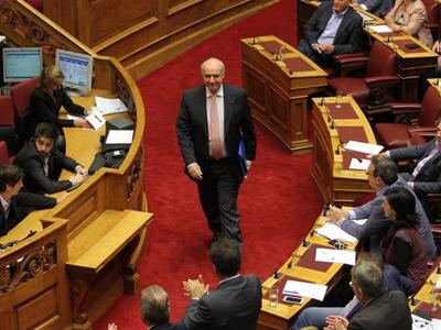 "Φουντώνει" η κουβέντα στη Βου...