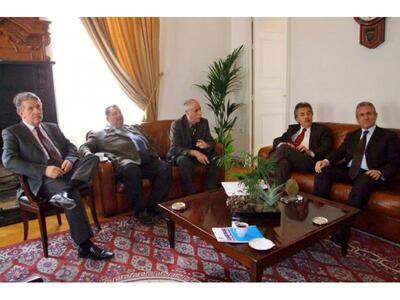 Πάτρα:Σύσκεψη στο δημαρχείο για τη διαχε...