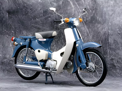 Πως το Honda Super Cub κατάκτησε τον κόσ...