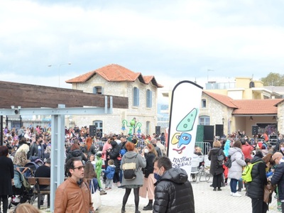 Έναρξη χαράς και δημιουργίας στην πρώτη Καρναβαλούπολη στα Παλαιά Σφαγεία -ΦΩΤΟ Έναρξη χαράς και δημιουργίας στην πρώτη Καρναβαλούπολη στα Παλαιά Σφαγεία -ΦΩΤΟ