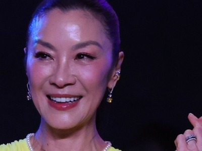 Η βραβευμένη με Όσκαρ, Μισέλ Γεό κατέκτη...