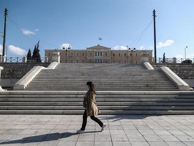 Δημογραφικό: Γεννήσεις με το «σταγονόμετ...