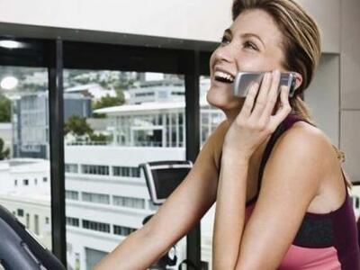 Αλλεργίες προκαλούν και τα κινητά