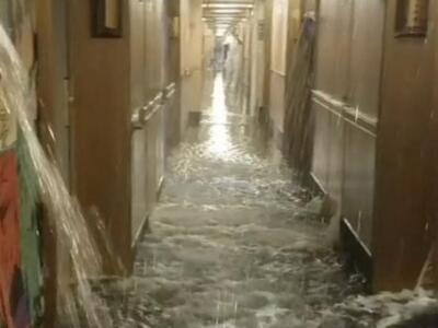 Επιβάτες κρουαζιερόπλοιου έζησαν σκηνές Τιτανικού