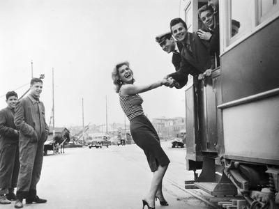 Την Κυριακή 2/11 το αφιέρωμα με τίτλο &q...