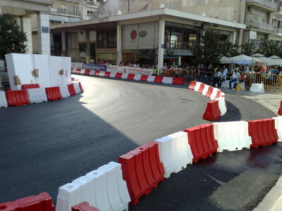 Γέμισε καρτ το κέντρο της Πάτρας