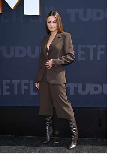 Μίλα Κούνις