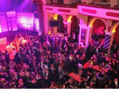 Το Σάββατο το πρώτο πάρτυ του Καρναβαλιο...