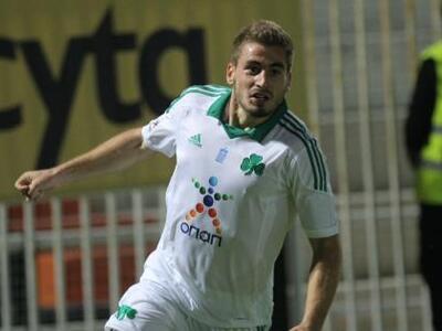 Συνελήφθη ο οπαδός που χτύπησε τον Μαυρία