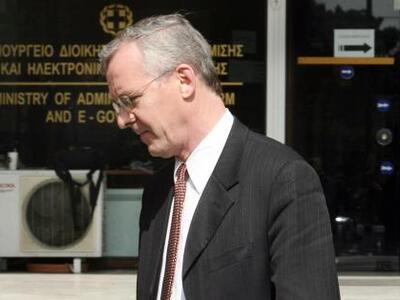 Αύξηση του ορίου απολύσεων στον ιδιωτικό...