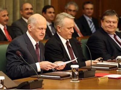 Πάει για το πρωί ο ανασχηματισμός