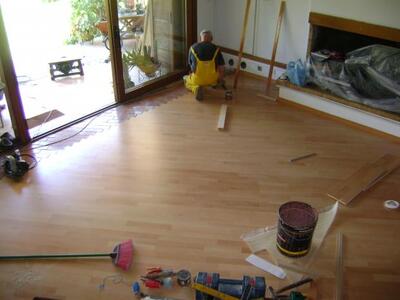 ανακαινιση σε σπίτι στα Ταμπάχανα