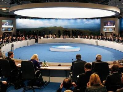 ΝΑΤΟ: Ταχεία δύναμη στην Αν. Ευρώπη - Συ...