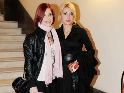 Η ΑΝτιγόνη Δρακουλάκη με την Κλέλια Ρενέση 