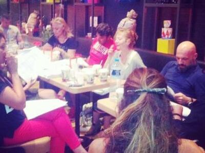 Ποιος ηθοποιός έφυγε από τις Τρίχες των ...