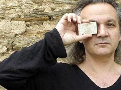 Δείτε τον γιο του Χρήστου Θηβαίου!