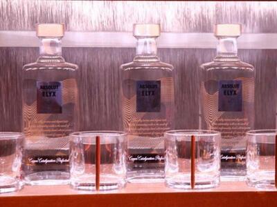 ΑBSOLUT ELYX: Το πανευρωπαϊκό λανσάρισμα...